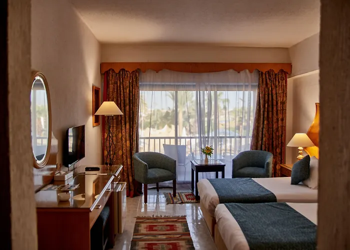 Resort Turquoise 3*